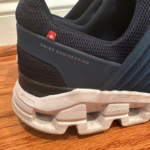 On Cloud swift running shoes Men's sz 12 navy blue color OnCloud Sneakers - Picture 2 of 7